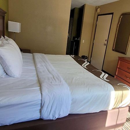 Quality Inn & Suites Columbia I-70 Zewnętrze zdjęcie