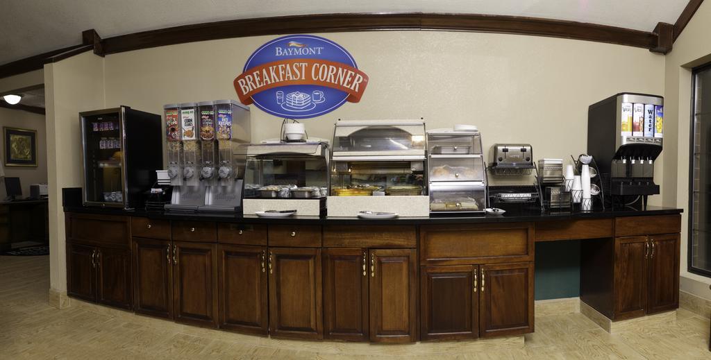 Quality Inn & Suites Columbia I-70 Zewnętrze zdjęcie