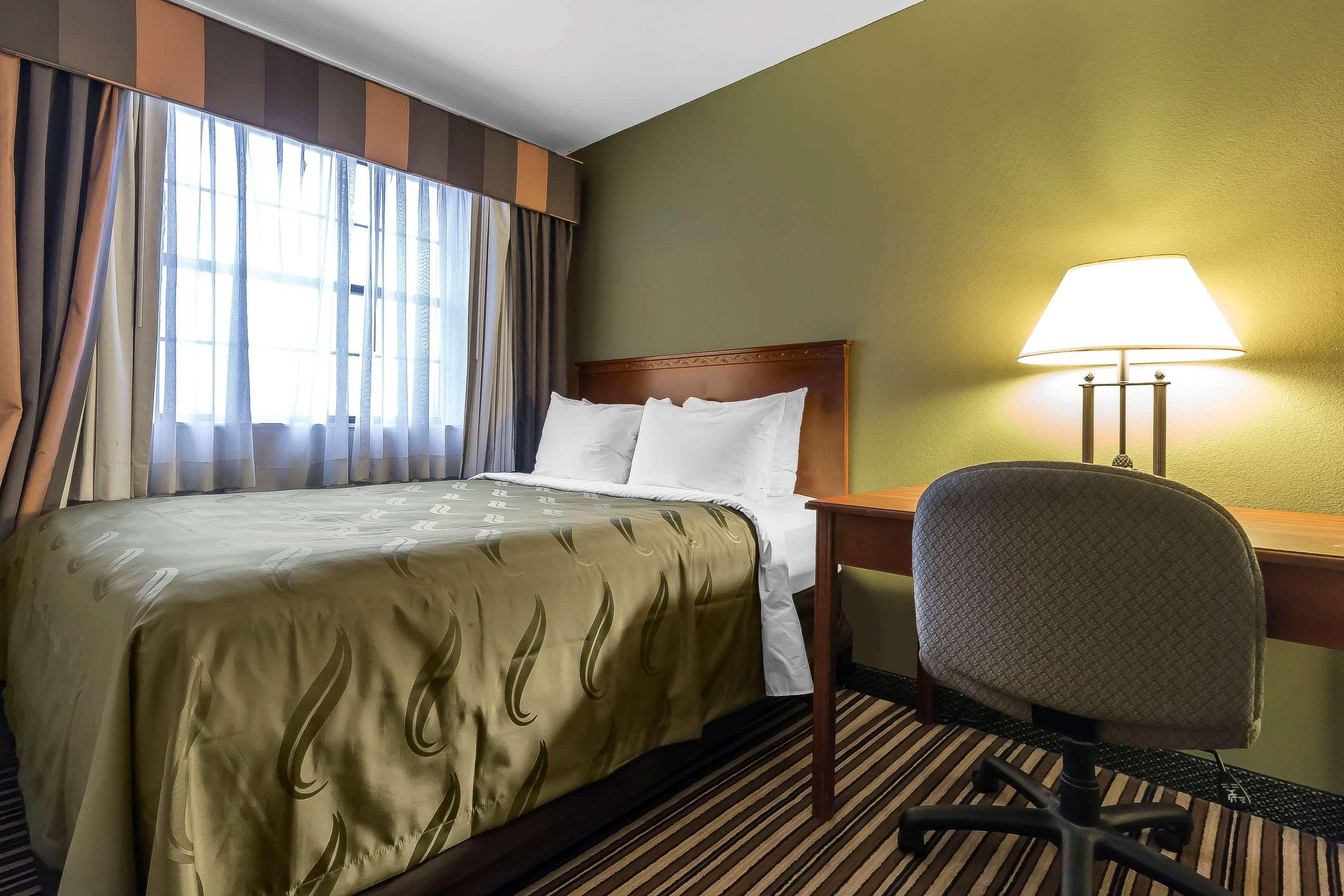 Quality Inn & Suites Columbia I-70 Zewnętrze zdjęcie