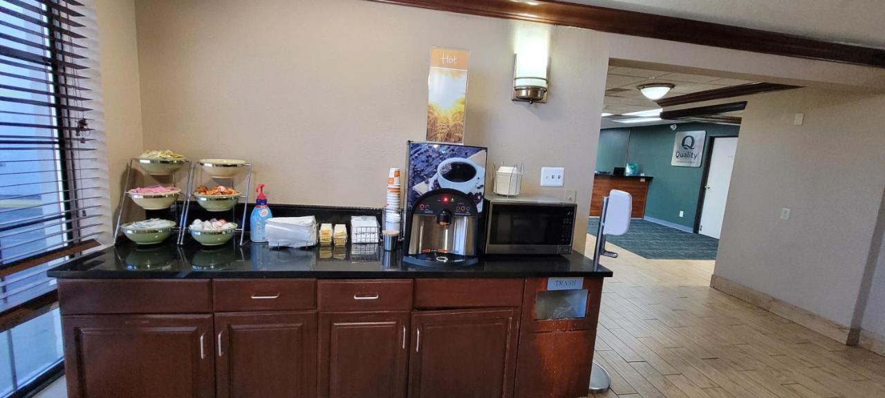 Quality Inn & Suites Columbia I-70 Zewnętrze zdjęcie