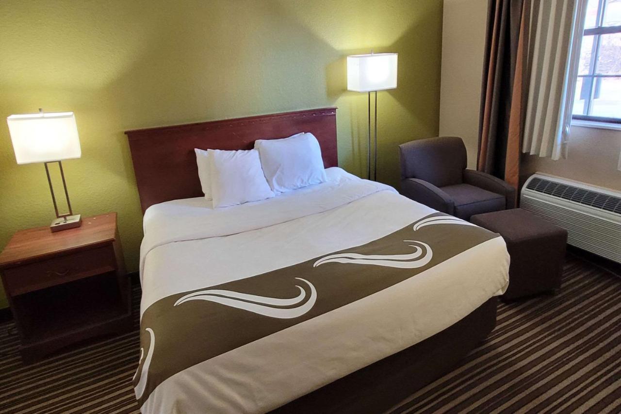 Quality Inn & Suites Columbia I-70 Zewnętrze zdjęcie