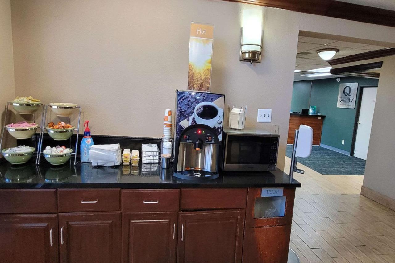 Quality Inn & Suites Columbia I-70 Zewnętrze zdjęcie
