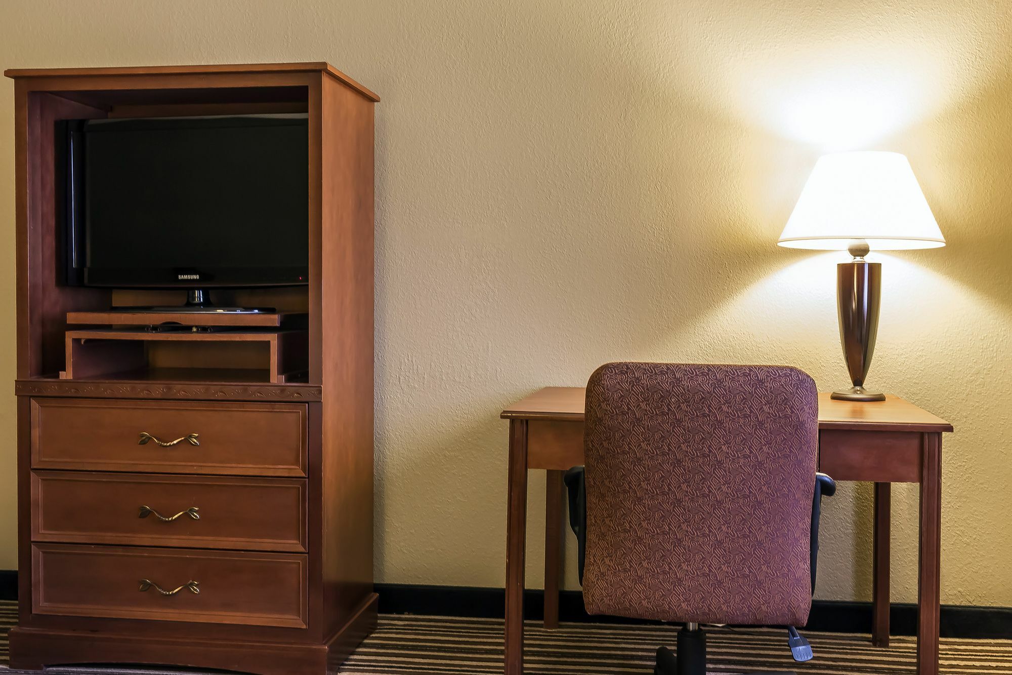 Quality Inn & Suites Columbia I-70 Zewnętrze zdjęcie
