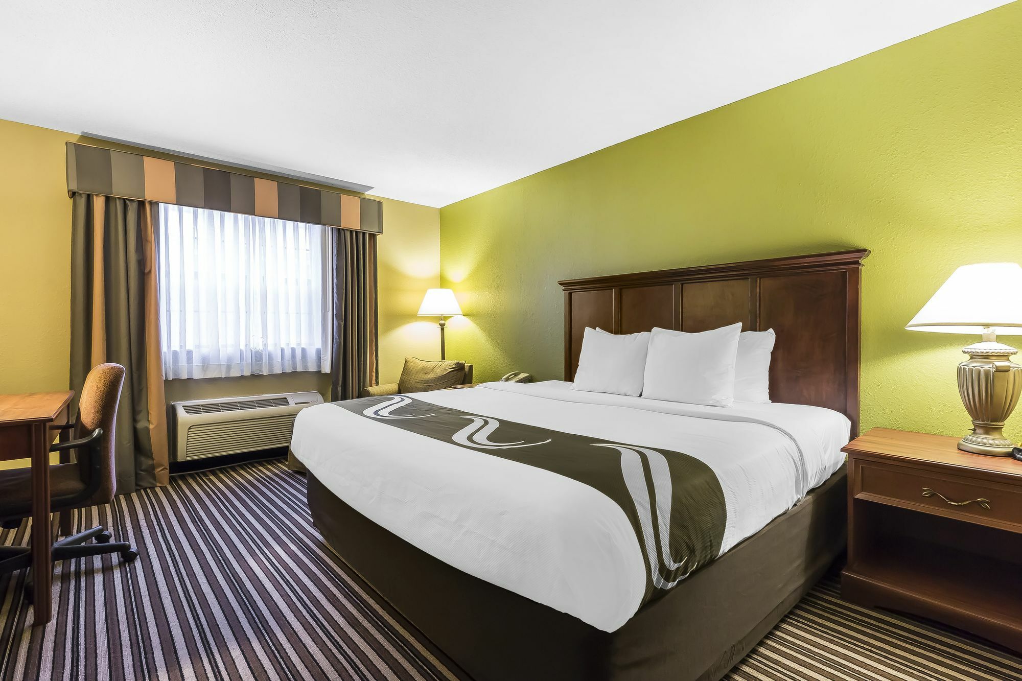 Quality Inn & Suites Columbia I-70 Zewnętrze zdjęcie