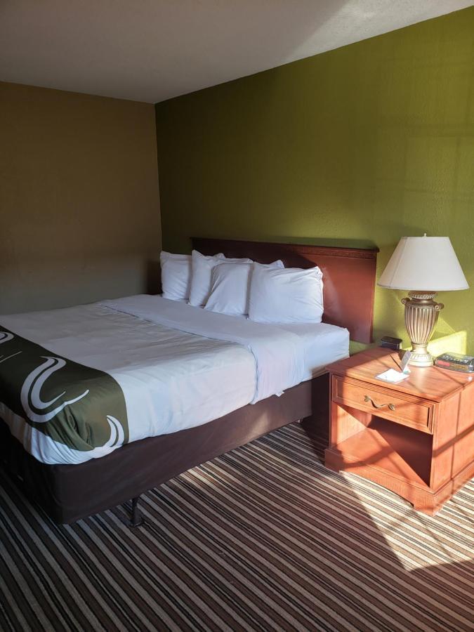 Quality Inn & Suites Columbia I-70 Zewnętrze zdjęcie